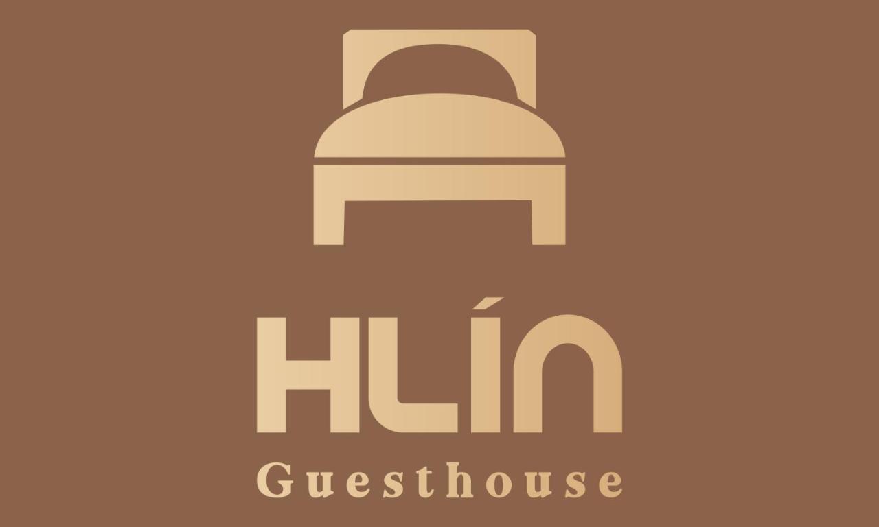 Hlin Guesthouse Varmahlid  Exterior photo
